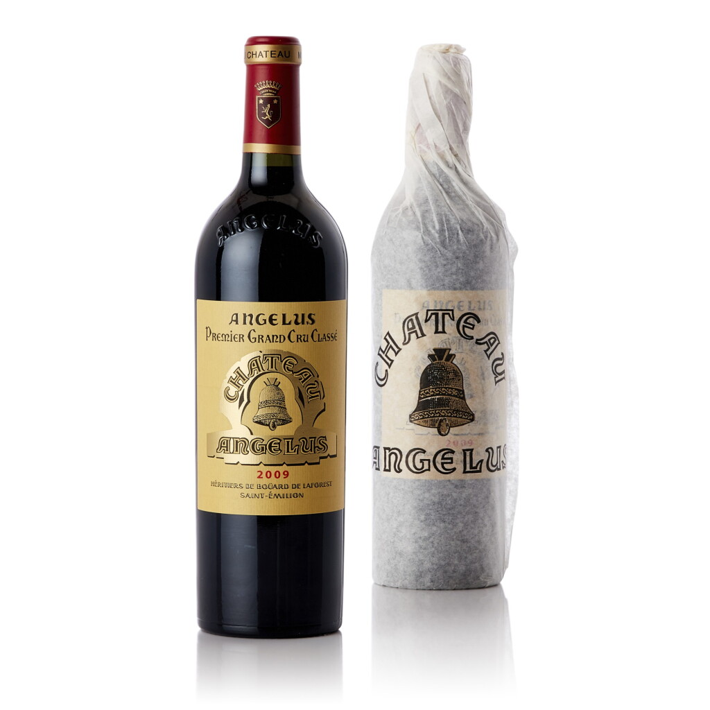 View full screen - View 1 of Lot 9031. Château Angélus 2009 (6 BT).