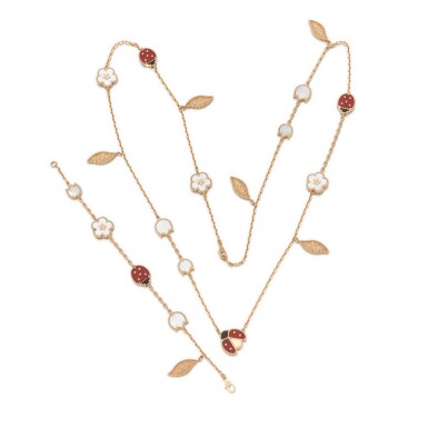 View full screen - View 1 of Lot 236. Van Cleef & Arpels, necklace and bracelet (Van Cleef & Arpels, collana e bracciale).