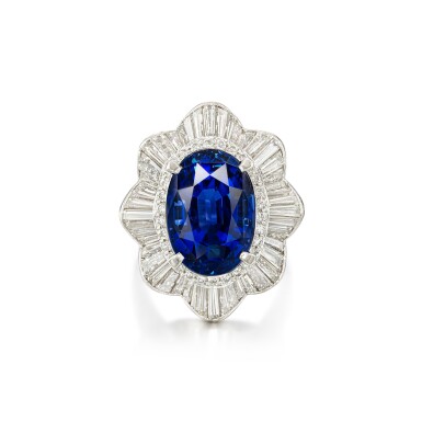 View full screen - View 1 of Lot 1631. Sapphire and Diamond Ring | 13.24克拉 天然「斯里蘭卡」未經加熱藍寶石 配 鑽石 戒指.