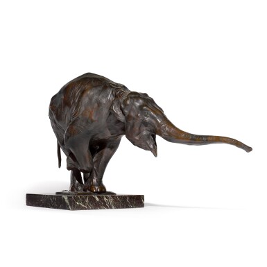 View full screen - View 1 of Lot 130. Éléphant d'Asie (mendiant).