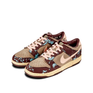 View full screen - View 1 of Lot 1003. Nike Dunk Low Pro Premium 'Splatter' Promo Sample | US 9.5 .