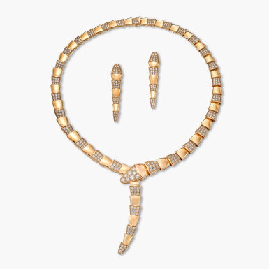 View full screen - View 1 of Lot 1612. Gold and Diamond ‘Serpenti Viper’ Demi-Parure | 寶格麗 | K金 配 鑽石 ‘Serpenti Viper’ 項鏈 及 耳環 套裝.