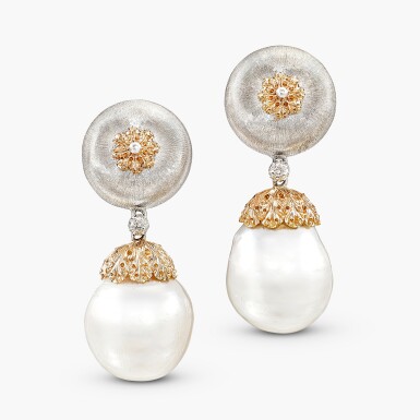 View full screen - View 1 of Lot 1202. Pair of Cultured Pearl Earclips | 吉安瑪麗亞 布契拉提 | 養殖珍珠 耳夾一對.