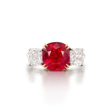 View full screen - View 1 of Lot 1876. Ruby and Diamond Ring | 「莫谷驕陽」 5.05克拉 天然「緬甸鴿血紅」未經加熱紅寶石 配 鑽石 戒指.