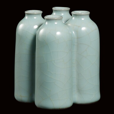 View full screen - View 1 of Lot 22. A RARE GUAN-TYPE QUADRUPLE VASE SEAL MARK AND PERIOD OF YONGZHENG | 清雍正 仿官釉四連瓶 《雍正年製》款.
