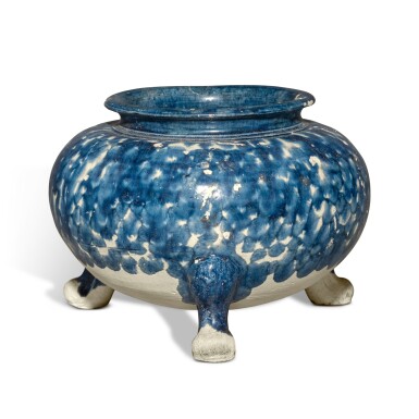 View full screen - View 1 of Lot 192. A blue-splashed pottery tripod censer, Tang dynasty.
