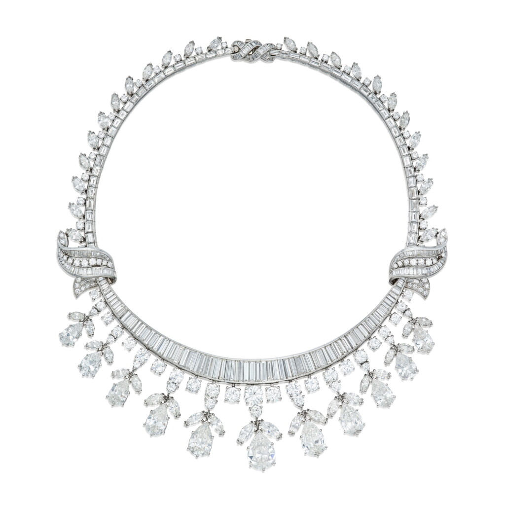 View full screen - View 1 of Lot 73. Diamond Necklace.