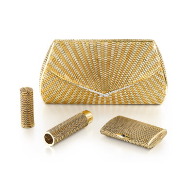View full screen - View 1 of Lot 117. Sac du soir et accessoires en or et diamants | Gold and diamond evening bag and accessories.