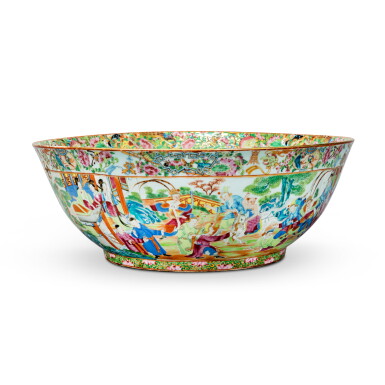 View full screen - View 1 of Lot 335. A Large Canton Famille-Rose Punch Bowl, Qing Dynasty, Early 19th Century | 清十九世紀初 廣彩人物圖大盌.