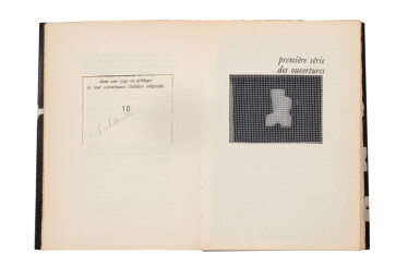 View full screen - View 1 of Lot 149. Farce. 1979. Un des 50 exemplaires de luxe comportant un sucre taillé et grillagé.