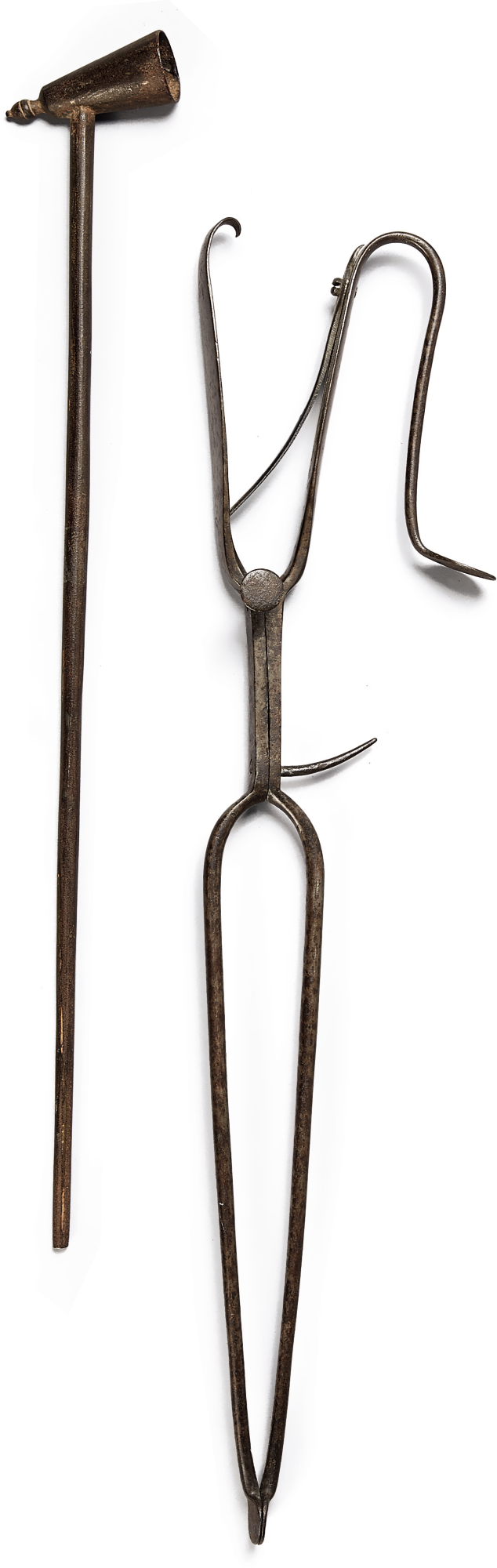 VERY RARE WROUGHT IRON LONGSTEMMED PIPE TOGETHER WITH A FINE WROUGHT