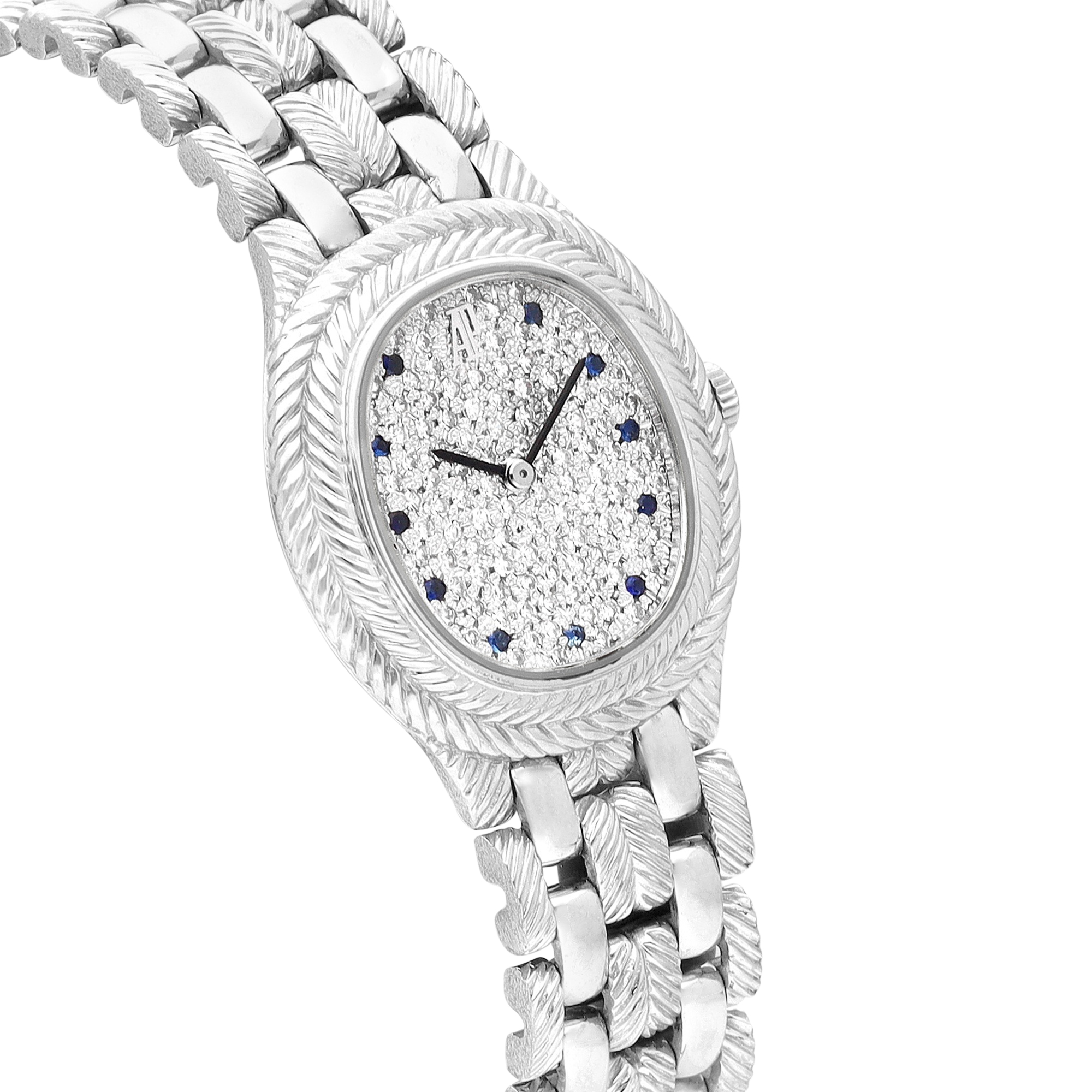 Audemars Piguet. A white gold, diamond and sapphire-set bracelet watch. 1990 - Image 2