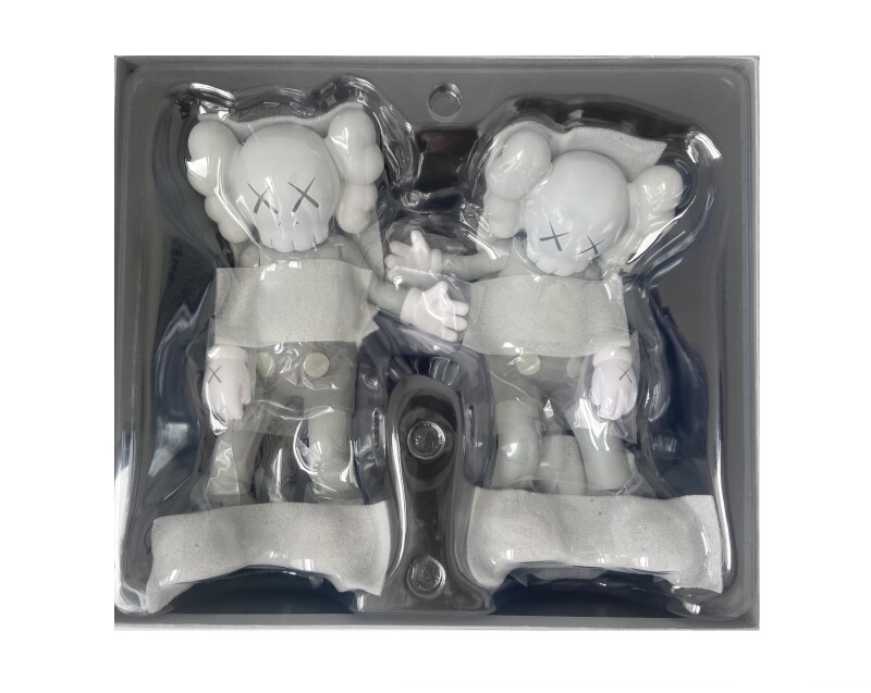MEDICOM TOY - KAWS ALONG THE WAY GRAY カウズ　MEDICOM TOY KAWS, Medicom Toy Along The Way Grey Available For Immediate