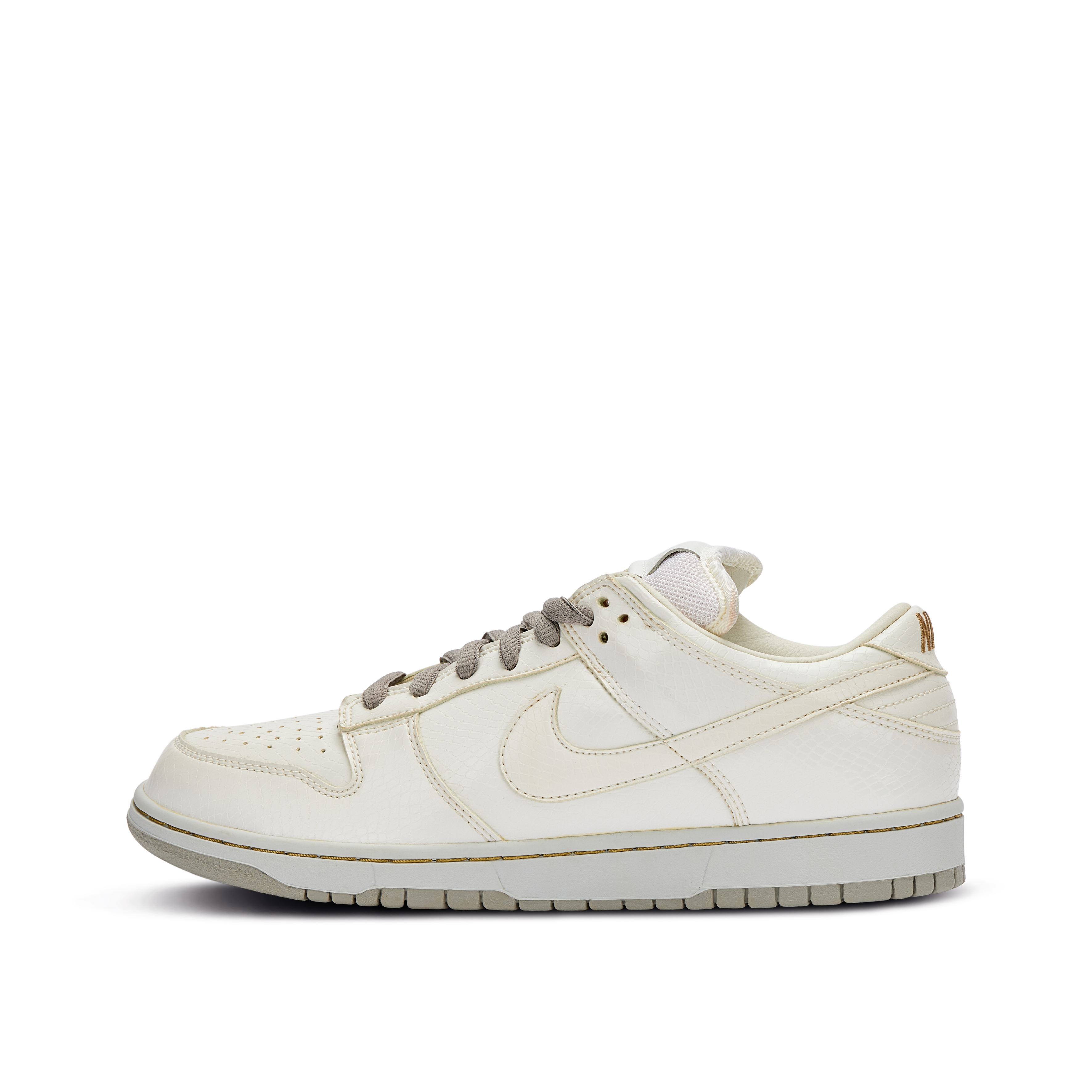 nike-sb-dunk-low-premium-