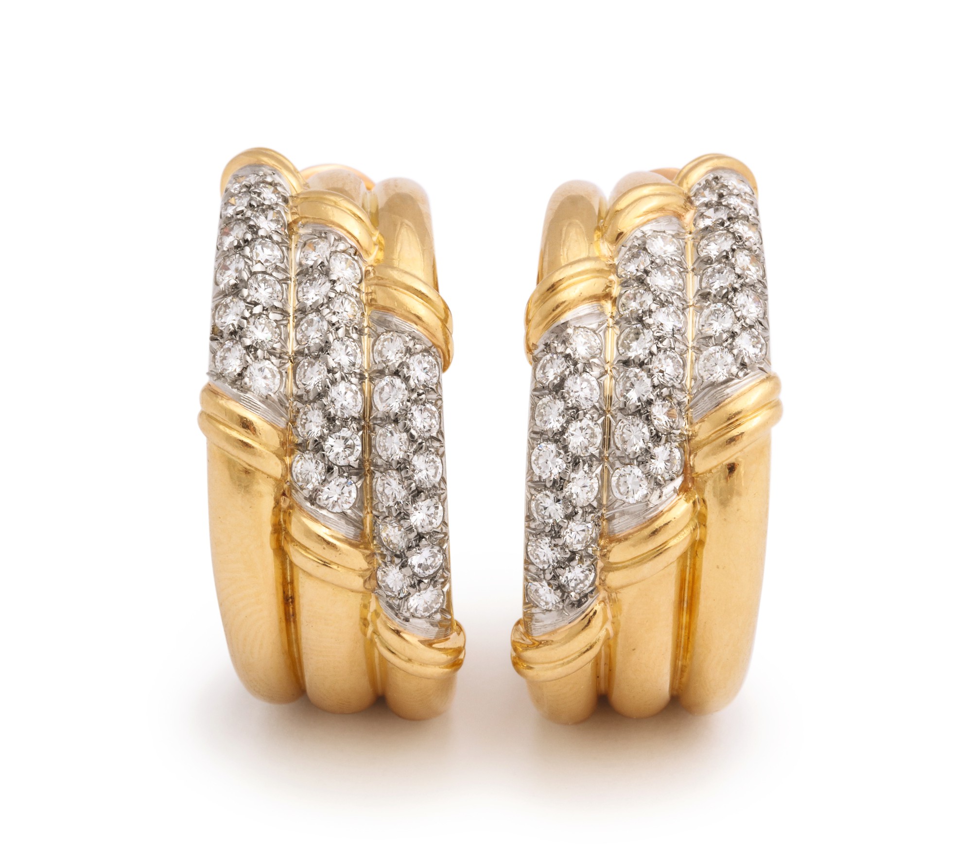 gold earrings under 12000