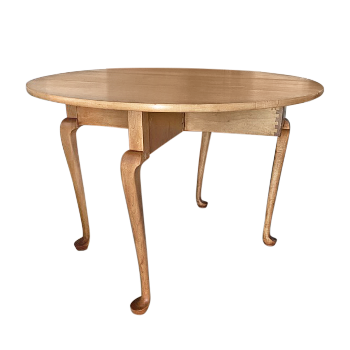 Vintage Queen Anne Style DropLeaf Table Available For Immediate Sale At Sotheby’s