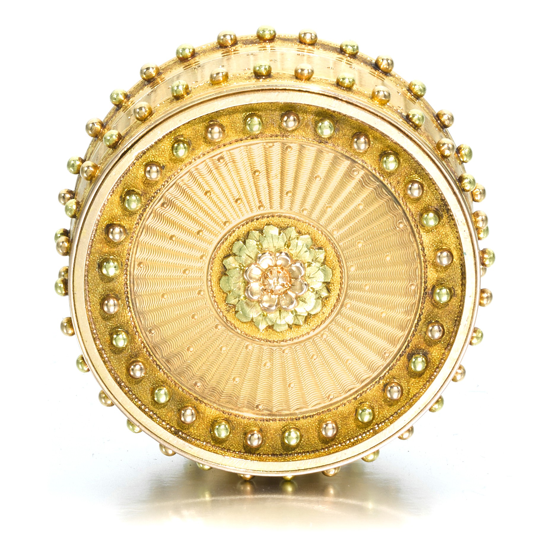 A three-colour gold pill box, France, mid to late 19th century | Gold ...