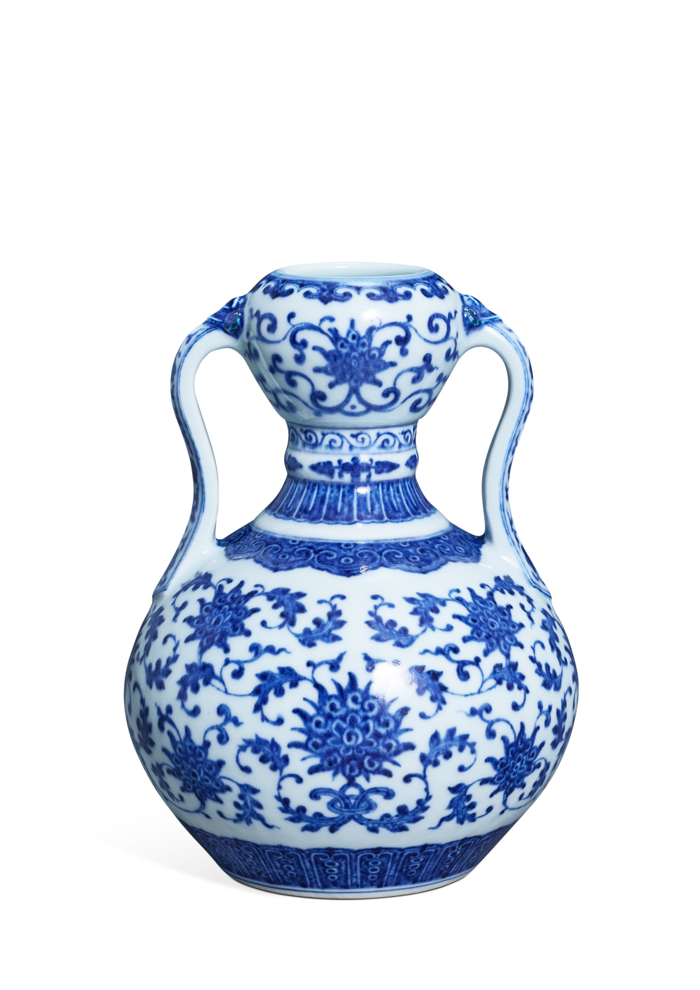 A rare blue and white handled doublegourd vase, Seal mark and period