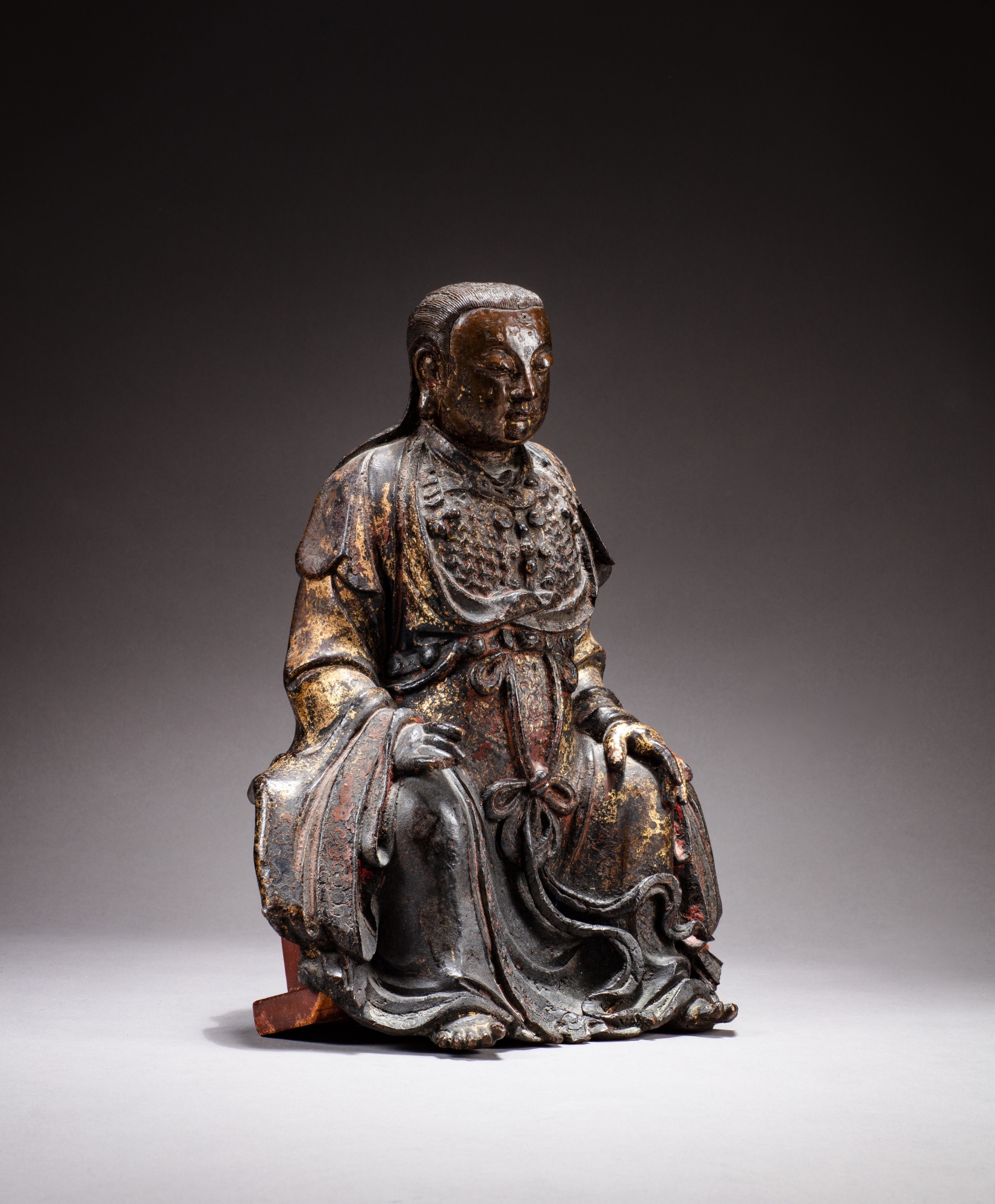 A gilt-lacquer bronze figure of Zhenwu, Qing dynasty, 17th century | 清十 ...