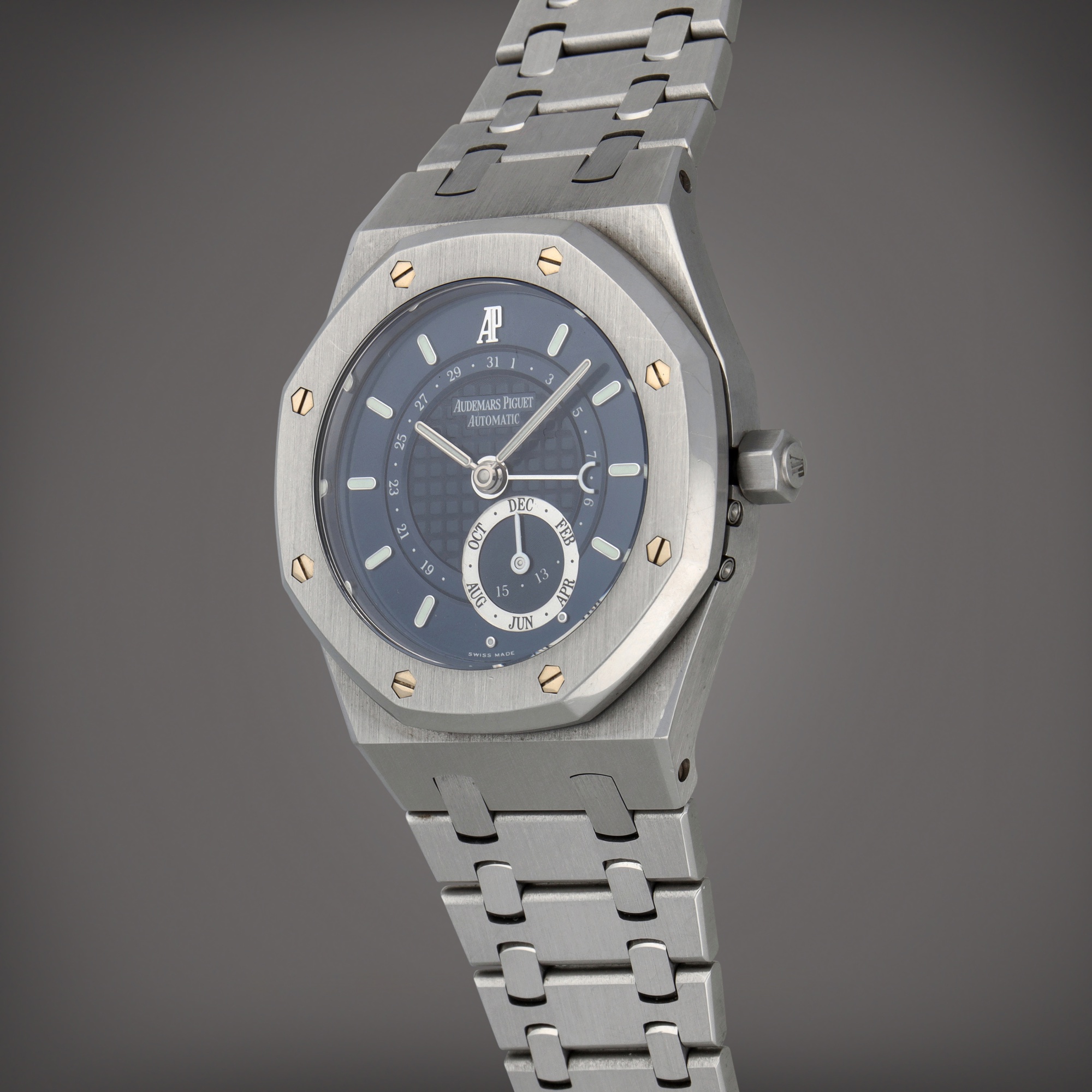 25920st Royal Oak Quantième Annuel, Reference 25920ST A stainless steel annual ...