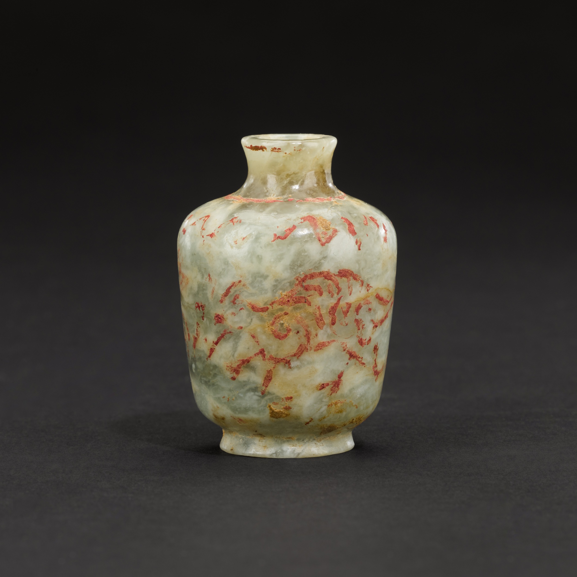 A miniature painted jade vase, Possibly Ming dynasty, 15th/16th century