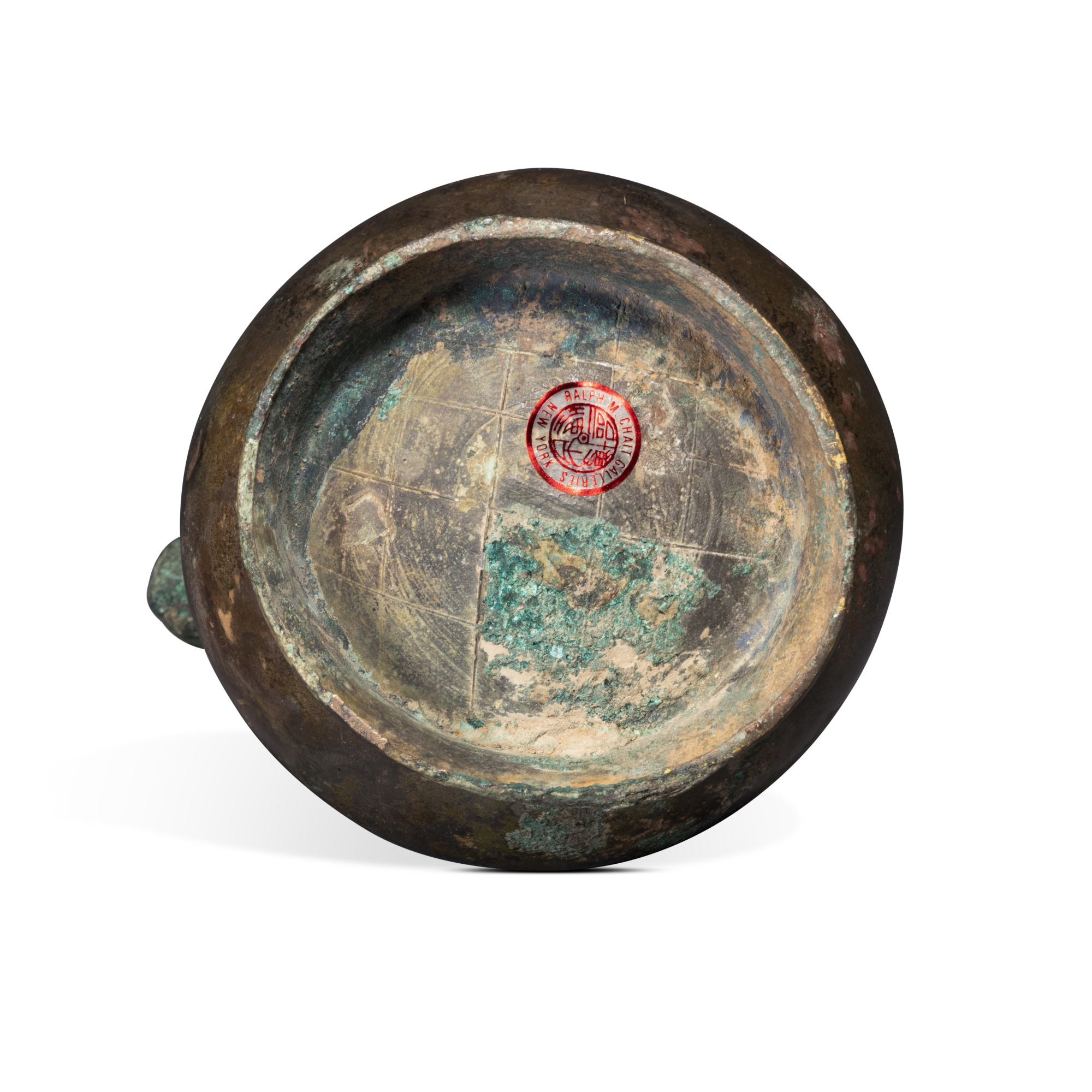 An archaic bronze ritual wine vessel and cover (Hu), Late Shang / early ...